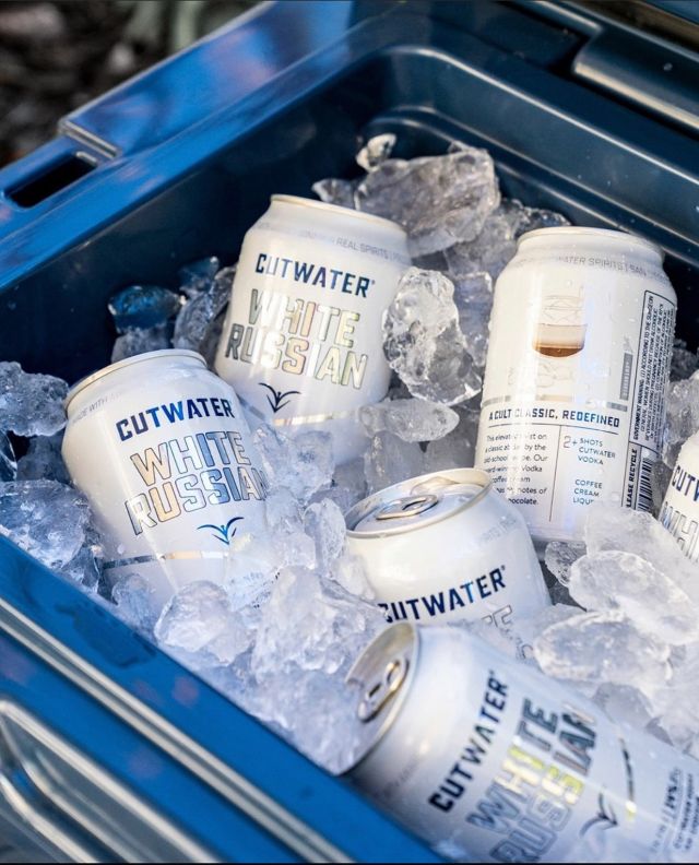 White Russian Wednesday! 
-
Made with @cutwaterspirits award-winning Vodka and coffee cream liqueur, this twist on the old-school recipe has notes of both chocolate & vanilla! Now available in our Retailer Portal.
.
#glutenfree #whiterussian #cutwaterspirits