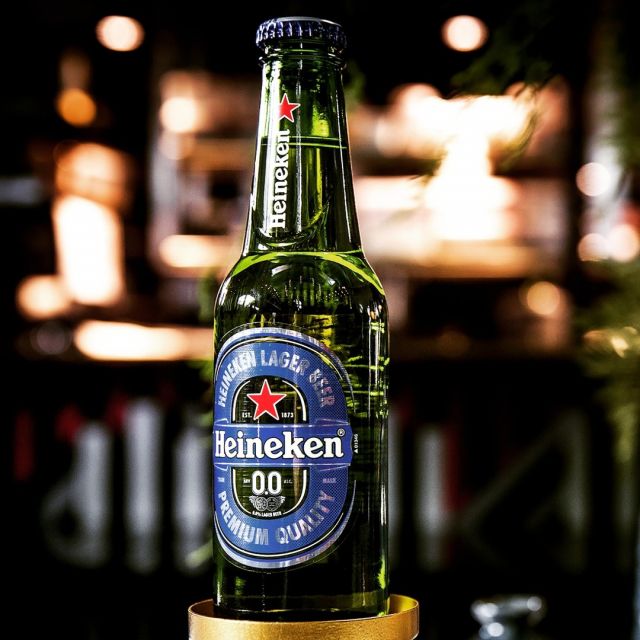 #DryJanuary? No problem. You can still enjoy all the @heineken_us you want! Heineken 0.0 available in cans and bottles. #nonalcoholic #heinekenexperience #heineken00.